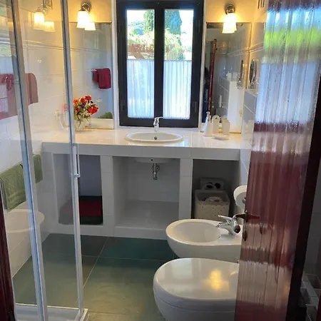 Studio-appartment In Mit Meerblick Apartamento